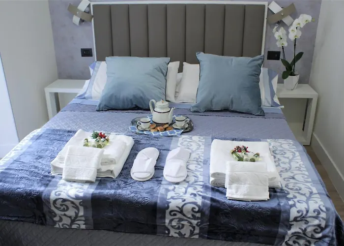 Mariana Luxury